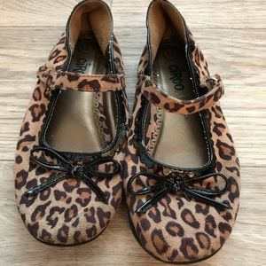 Little girls cheetah flats